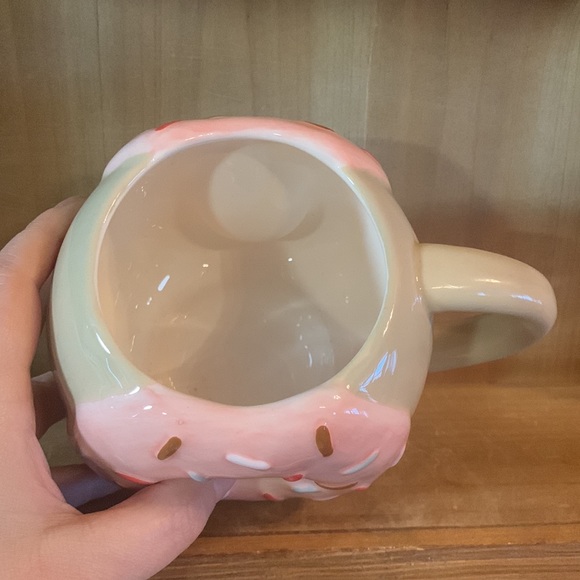 Donut - Picture 2 of 2